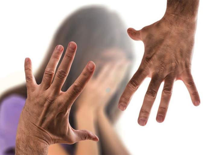 man-beats-up-wife-for-voting-for-bjp-abuse-beating-16a8d41dce2-medium-20_202006443401